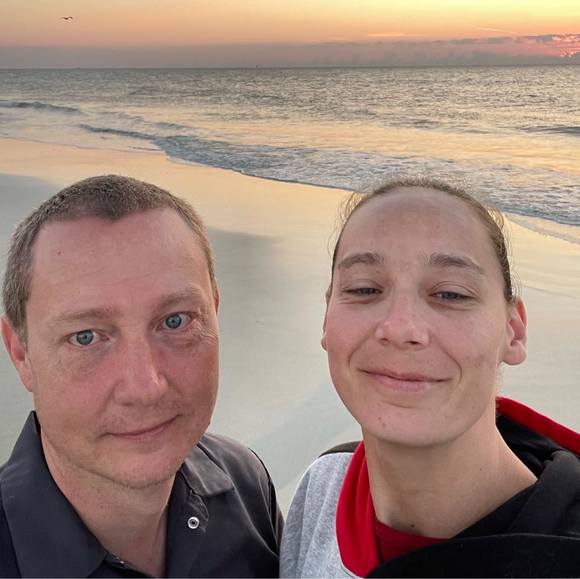 Meet your Posher, Andrea - Picture 1 of 1